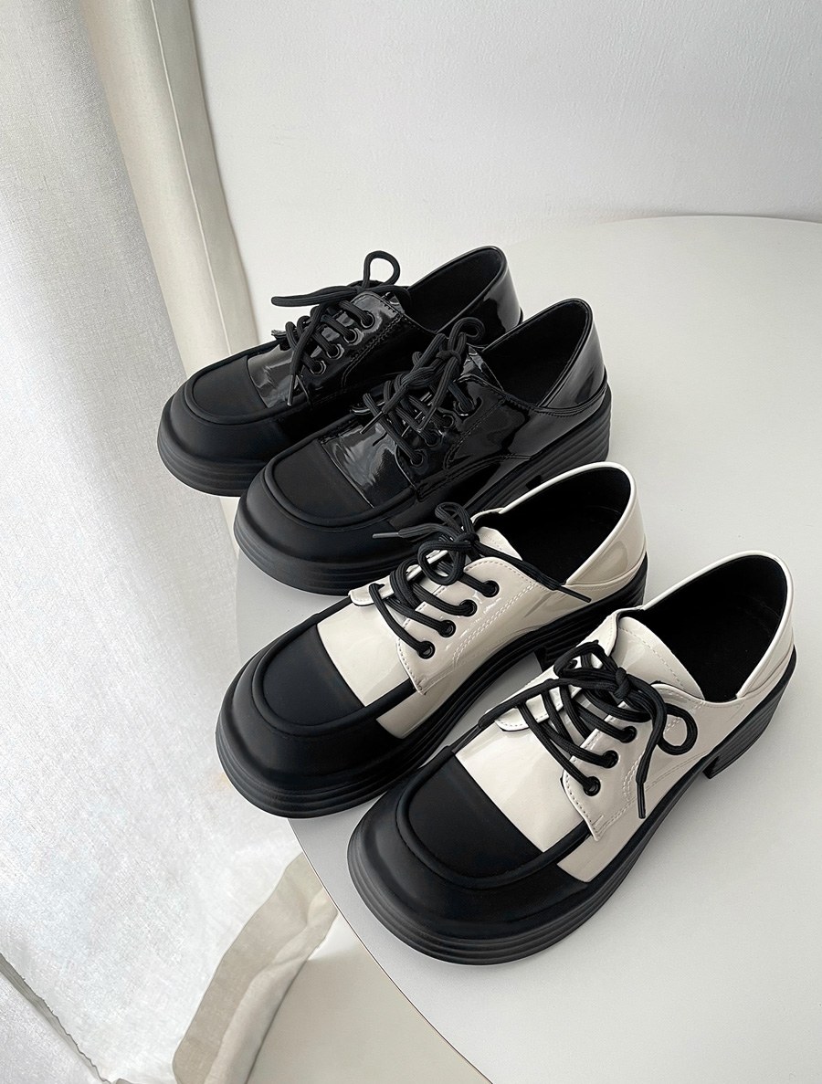 Duriff 黑白鞋（5cm）
